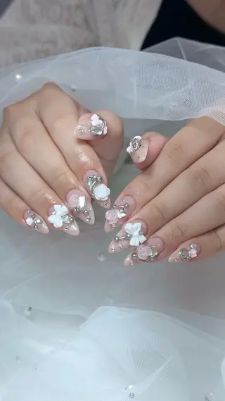 ネイル Cham Haruneのネイルデザイン