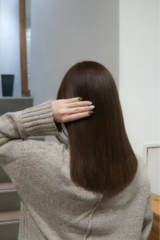 セミロング カラー Misaki 🍒のヘアスタイル
