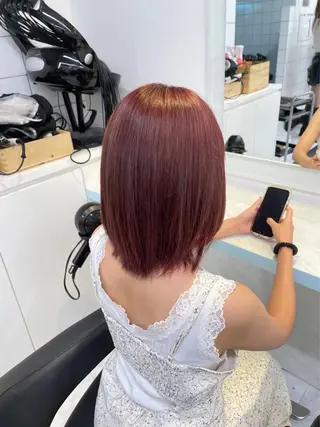 セミロング カラー ヘアアレンジ 🫧モテる💗ダメー ジレスハイトーン🫧のヘアスタイル