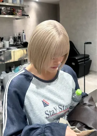 ショート カラー 井口 泰輝のヘアスタイル