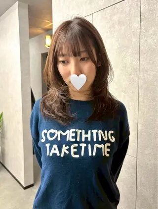 ミディアム YAMADA AIKAのヘアスタイル