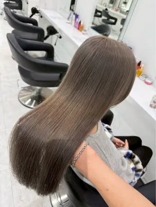 ロング カラー 🍀ブラウンベージュ sakura🍀のヘアスタイル