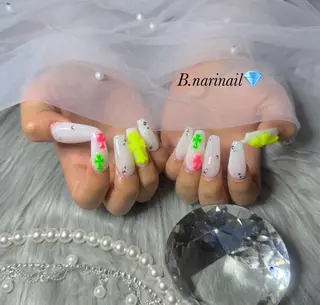 ネイル b.nari nailのネイルデザイン