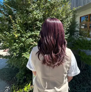 カラー 白川 惺佳のヘアスタイル
