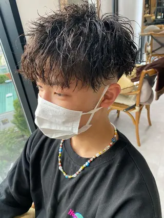 ショート パーマ メンズ 似合う髪型見つけます AYAKAのヘアスタイル
