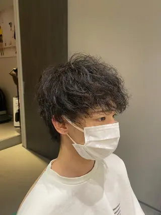 ショート パーマ メンズ 梅田茶屋町メンズ 専門美容師 山元一平のヘアスタイル