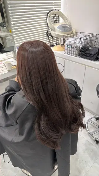 セミロング 暗髪うる艶ヘア🫧 yumi🐈‍⬛🪽のヘアスタイル