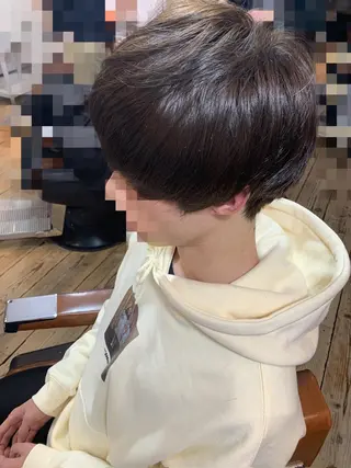 ショート カラー メンズ 阿部 春道のヘアスタイル