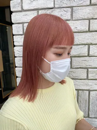 ミディアム カラー ブロンド/ミックス カラー三毛猫Kaiのヘアスタイル