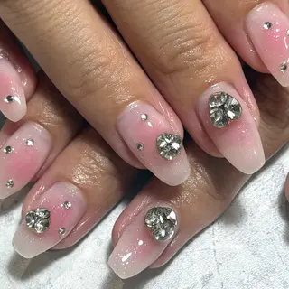 ネイル WHITE NAIL 鳳店AYUMIのネイルデザイン