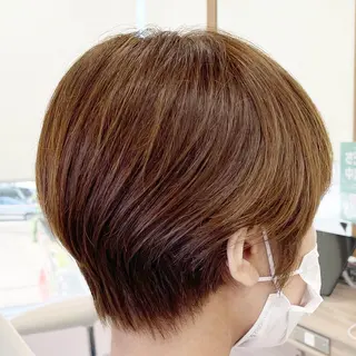 ショート 藤原 亜美🤍のヘアスタイル