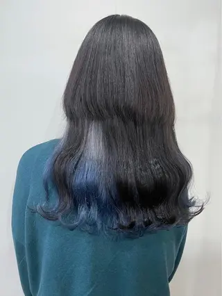 カラー white.梅田 デザインカラー🦄のヘアスタイル