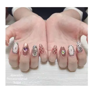 ミディアム ネイル 🐾enen style 🐾のネイルデザイン