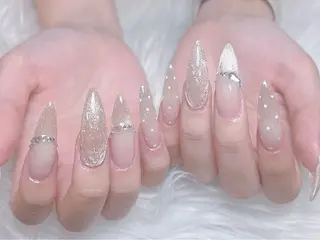 ネイル Rei _Nail 新宿のネイルデザイン