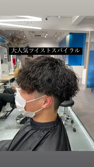 メンズ 曲がる縮毛矯正 🔥TAKUMA🔥のヘアスタイル