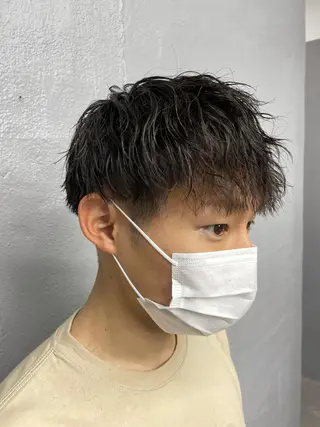 ショート カラー パーマ メンズ 🍃メンズヘア🍃 セヤシュウヘイのヘアスタイル