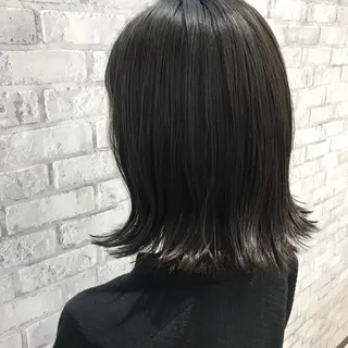 ショート カラー Oopsレイヤー 加藤澄都のヘアスタイル