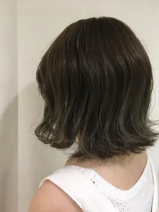 ショート カラー パーマ ヘアアレンジ きむえり/髪質改善 /うねり広がり改善のヘアスタイル
