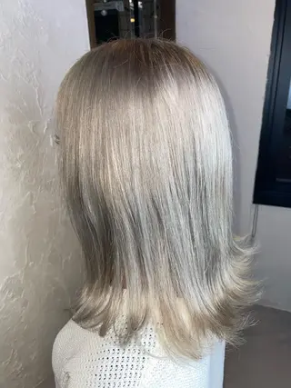 ミディアム 清水 美雪のヘアスタイル