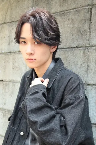 ショート メンズ 【ニュアンスパーマ】 西岡拓海のヘアスタイル
