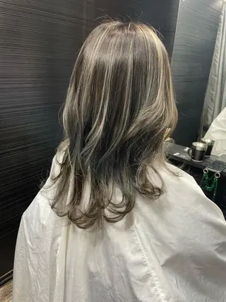 セミロング 山本 雅由のヘアスタイル