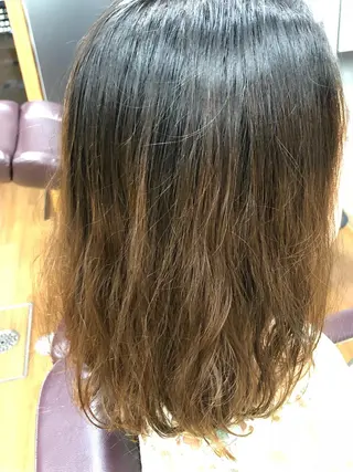 ミディアム パーマ 🏝川津瑛二🧖♀ 極上パーマ&カラー⭕のエステ・リラクイメージ
