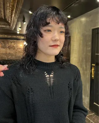 ミディアム カラー パーマ 圧倒的デザイン力 店長🎨RENAのヘアスタイル