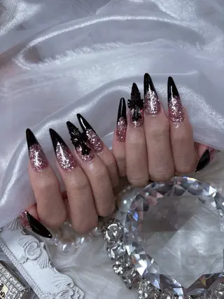ネイル MADIA YUKIHOのネイルデザイン