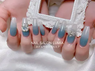 ネイル ネイルサロン ルミア Lumia 店長施術のネイルデザイン
