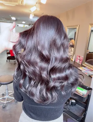 ロング ハイトーン🦋 miuのヘアスタイル