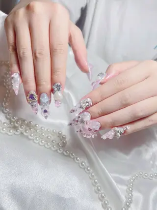 ネイル Lyna 池袋のネイルデザイン