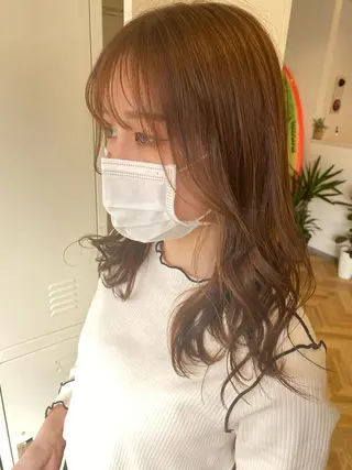 セミロング カラー 夜23時まで予約🉑 reverieあきらのヘアスタイル