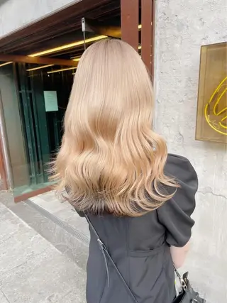 ロング カラー ヘアアレンジ Bob＆ハイトーン 専門家CHIHIROのヘアスタイル