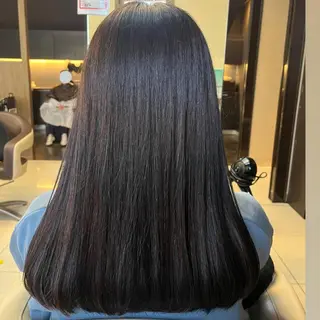 ロング カラー LiTA長嶺 小佐井悠未のヘアスタイル