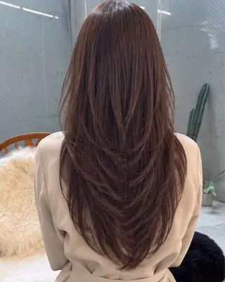 セミロング pia 薬院のヘアスタイル