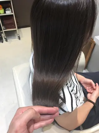 ロング 酒井 敬之のヘアスタイル