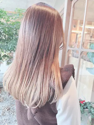 ロング . Lｉｅのヘアスタイル