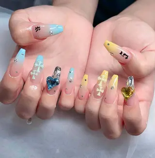 ネイル Buruberii hbaby nailのネイルデザイン