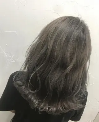 セミロング 村澤 拓弥のヘアスタイル