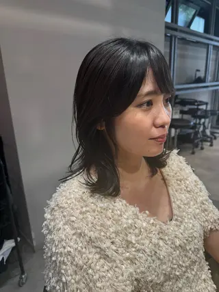 セミロング カラー 似合う髪型見つけます AYAKAのヘアスタイル