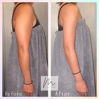 SHARES MADOKAのネイルデザイン