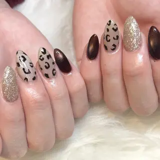 ネイル MANA みみのマツエク・マツパデザイン