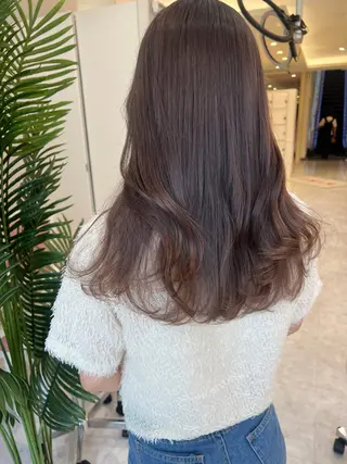 セミロング カラー 西本 夏美のヘアスタイル