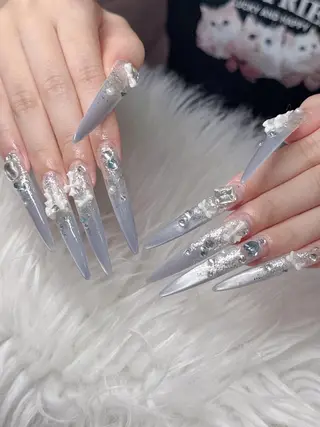 ネイル Lee Nailsのネイルデザイン