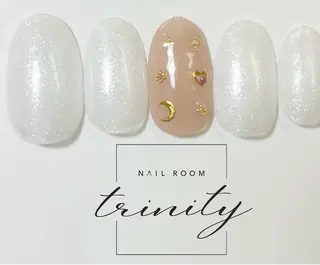 ネイル Trinity ゆきのネイルデザイン
