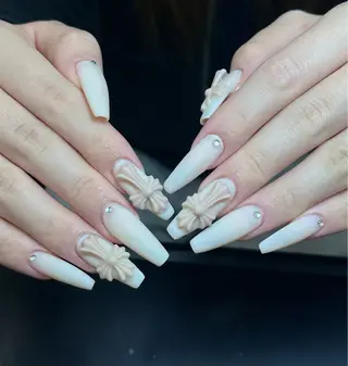 ネイル Iconic Nailのネイルデザイン