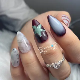 ネイル XIINHNAIL 船橋店 馬詰ちゃんのネイルデザイン