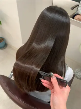 セミロング レイヤーカット/ SHIONのヘアスタイル