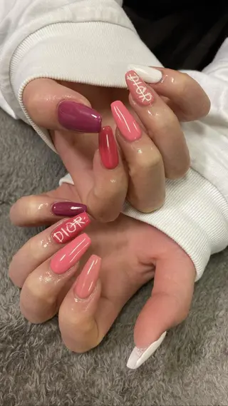 ロング カラー ネイル tetty nailsalonのネイルデザイン