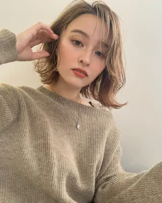 ミディアム カラー ヘアアレンジ 髪質改善支持率 No. 1✨mayuのヘアスタイル